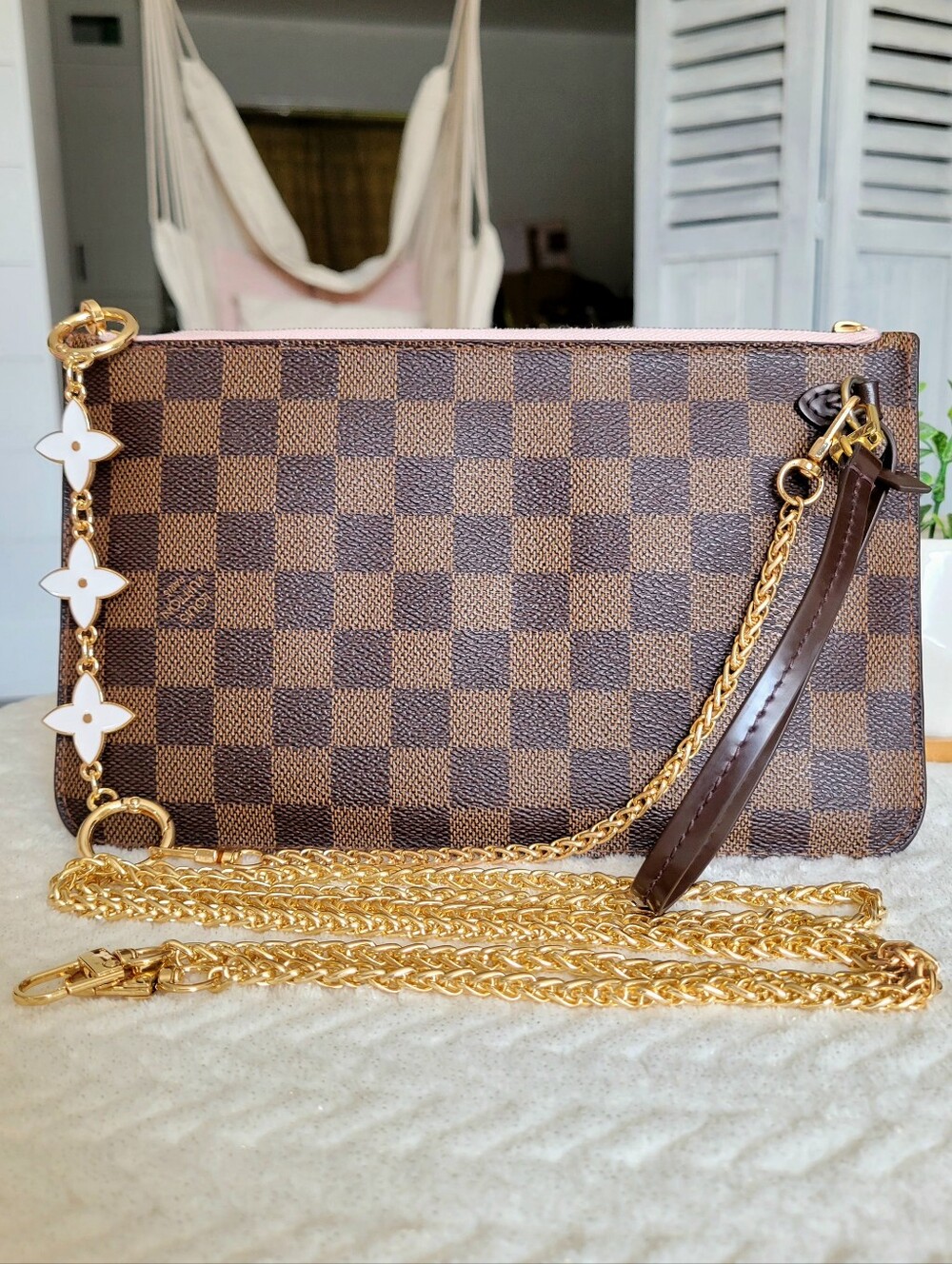 💕LOUIS VUITTON Neverfull Damier Ebene "Rose Ballerine" Clutch/Crossbody